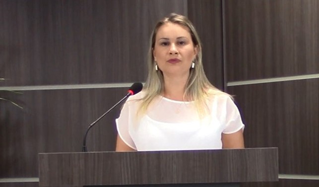 Amanda Giovanaz